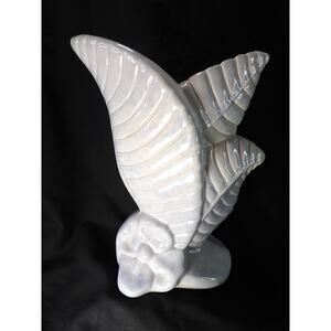 Gonder Pottery Ceramic Vase Leaf Pattern Lavendar & Pink